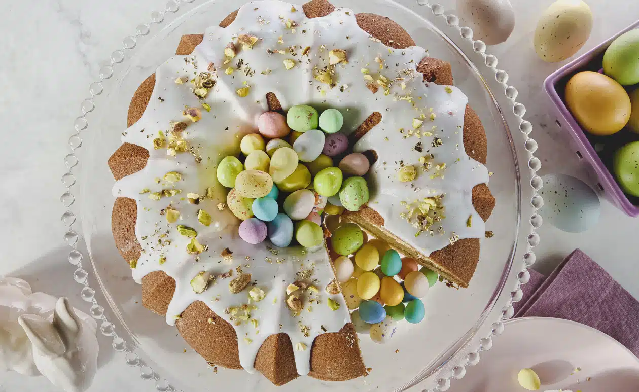 Featured image for “Easy Easter Surprise Bundt Cake”