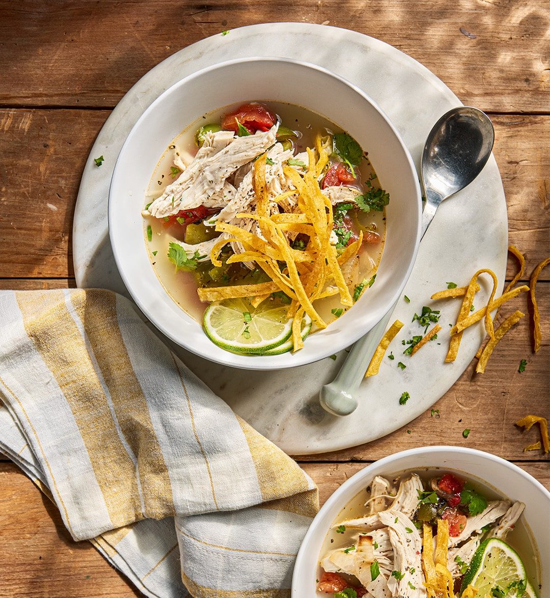 Featured image for “Sopa de Lima”